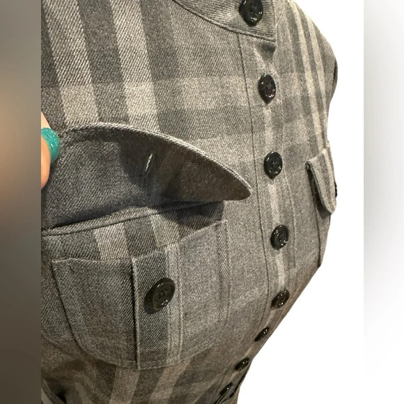 Burberry plaid 100%wool belted dress size 4 - Picture 11 of 16